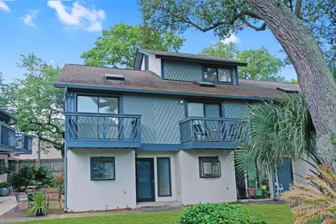 504 30th Ave N #7, Myrtle Beach, SC 29577