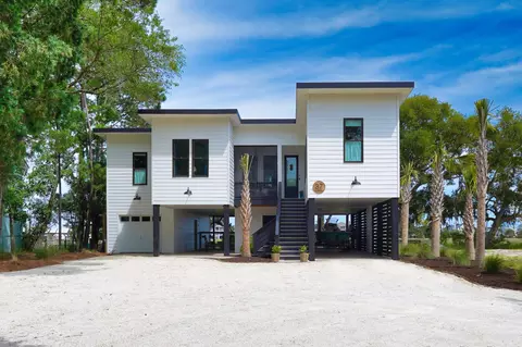 37 Surf Song Ln, Pawleys Island, SC 29585