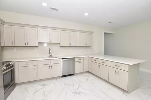 Kitchen - 321 Stone Crop Ct, Loris, SC 29569 photo 1 of 3