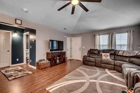 817 Benchmade Rd, Conway, SC 29527 photo 4