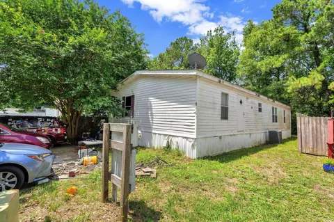 559 Surfwind Dr W, Murrells Inlet, SC 29576