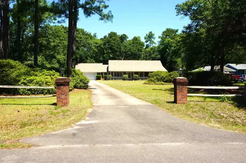 1925 Hickory Ln, Longs, SC 29568 photo 2