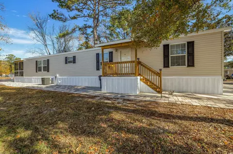 41 Shamrock Cir, Murrells Inlet, SC 29576