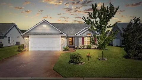 286 Four Leaf Ln, Murrells Inlet, SC 29576