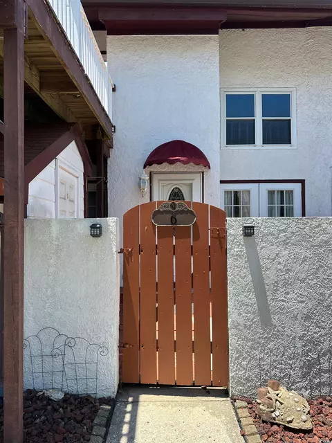 304 S 21st Ave S #6-M, Myrtle Beach, SC 29577