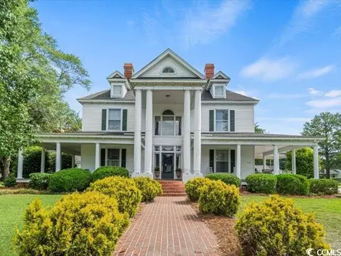 609 E Main St, Dillon, SC 29536