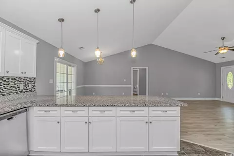 326 Macarthur Dr, Conway, SC 29527 photo 8