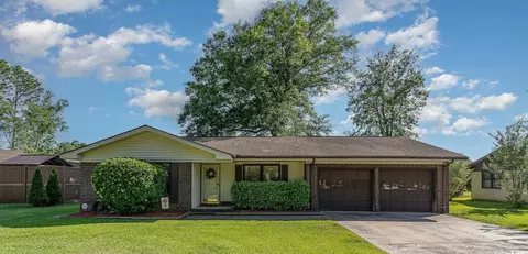 211 Hunters Rd, Myrtle Beach, SC 29579