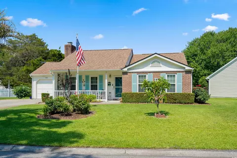 403 Snowy Egret Dr, Murrells Inlet, SC 29576
