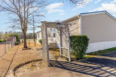 3753 Mayfield Dr, Conway, SC 29526 photo 2