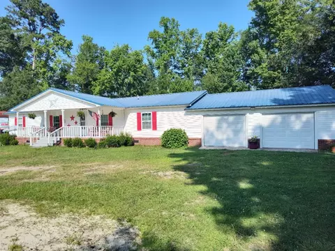 191 Island Rd, Georgetown, SC 29440