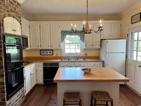 401 Devon Rd, Marion, SC 29571 photo 4