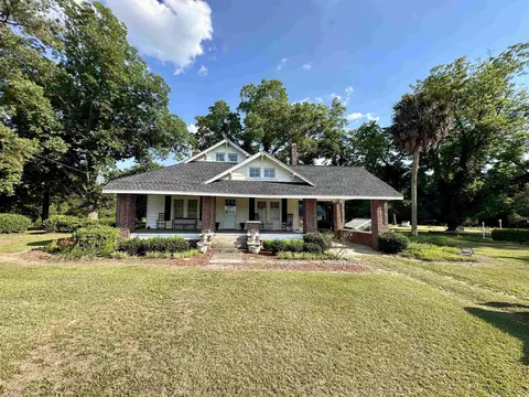 2120 Barnhill Rd, Galivants Ferry, SC 29544