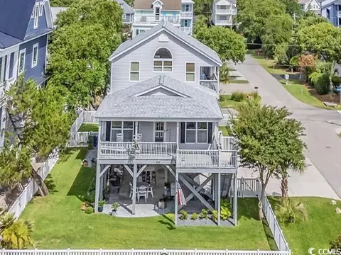 220 N Yaupon Dr, Surfside Beach, SC 29575