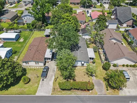 714 Cypress Dr, Surfside Beach, SC 29575 photo 4