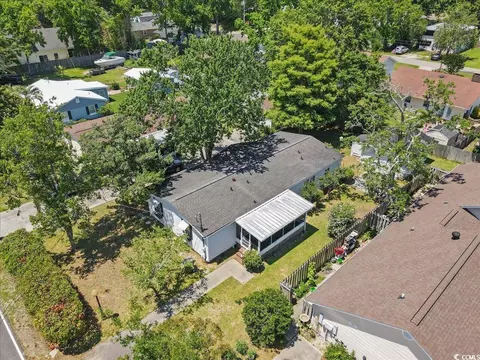 714 Cypress Dr, Surfside Beach, SC 29575 photo 3