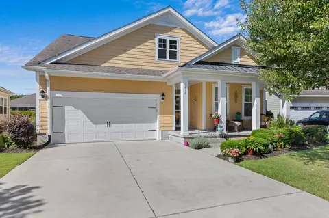 216 Ponte Vedra Dr, Murrells Inlet, SC 29576