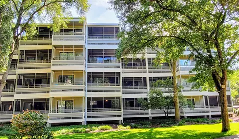 415 Ocean Creek Dr #2206, Myrtle Beach, SC 29572