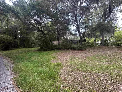 22 Bland Dr, Georgetown, SC 29440 photo 2