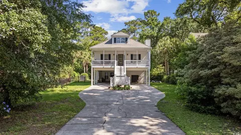 560 Hammock Ave, Murrells Inlet, SC 29576