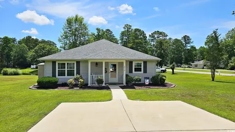 6610 Wisteria Dr, Myrtle Beach, SC 29588