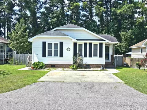 107 Countryside Dr, Myrtle Beach, SC 29579