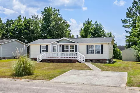 2972 Silverleaf Cir, Loris, SC 29569