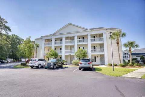 667 Woodmoor Cir #302, Murrells Inlet, SC 29576