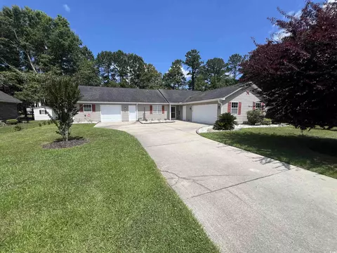 329 St Andrews Ln, Myrtle Beach, SC 29588