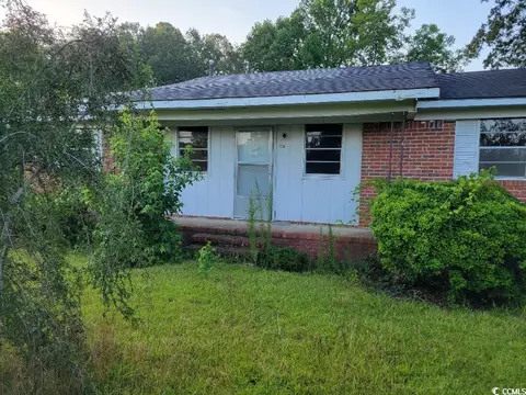 314 E 6th Ave, Pamplico, SC 29583