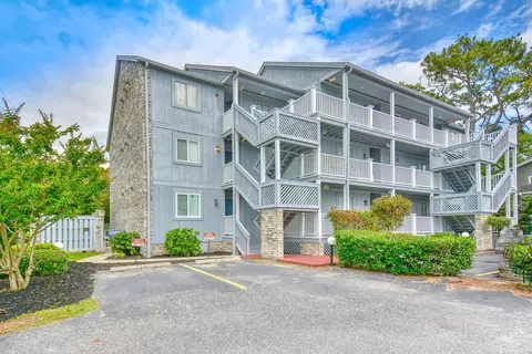 312 69th Ave N #101, Myrtle Beach, SC 29572