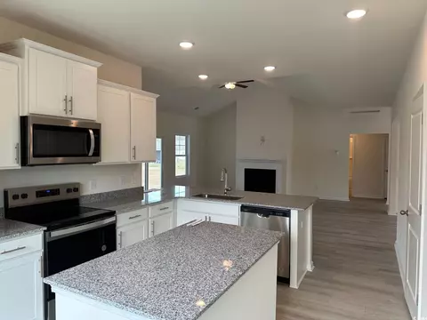 Kitchen - 537 Honeyhill Loop, Conway, SC 29526 photo 1 of 1