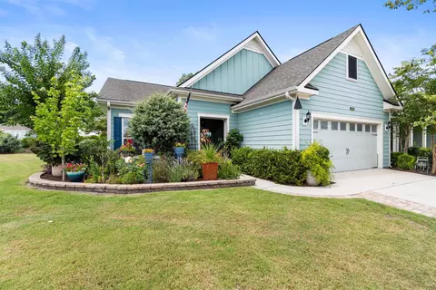 5101 White Iris Dr, North Myrtle Beach, SC 29582