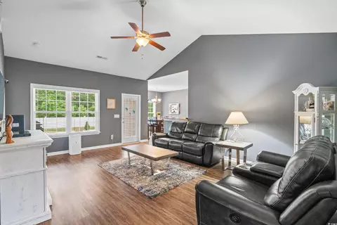 519 Shadow Ct, Loris, SC 29569 photo 9