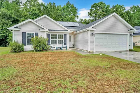 1800 Heirloom Dr, Conway, SC 29527