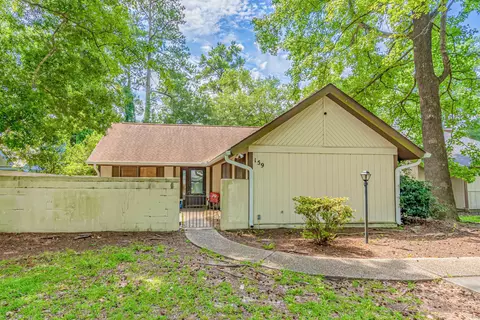 159 Quail Run Dr, Conway, SC 29526