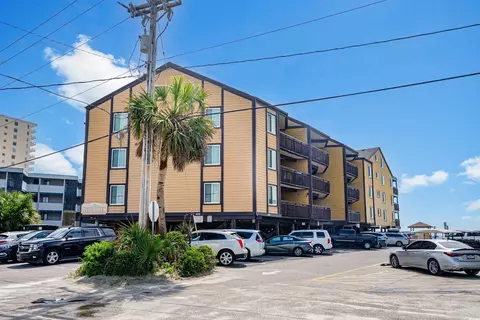 806 N Waccamaw Dr #103, Murrells Inlet, SC 29576