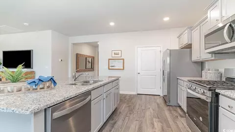 136 Pampa Dr, Loris, SC 29569 photo 9