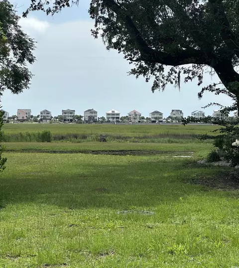134 Enclave Pl, Pawleys Island, SC 29585