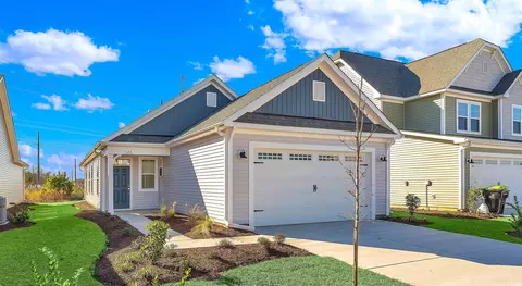 622 Castle Ct, Myrtle Beach, SC 29579
