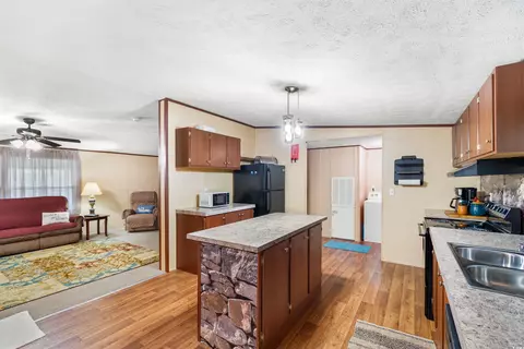 7019 Spencer Jr Rd, Gresham, SC 29546 photo 9