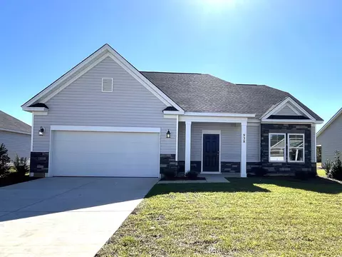 938 Oak Hollow St, Longs, SC 29568