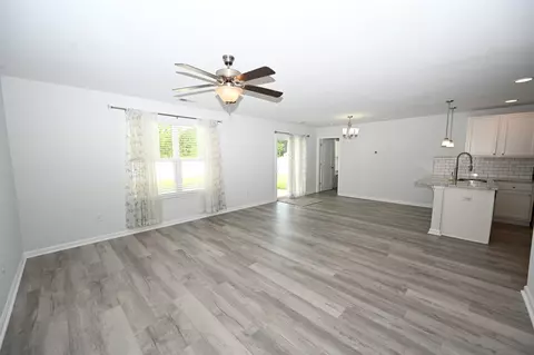 555 Mossbank Loop, Longs, SC 29568 photo 7