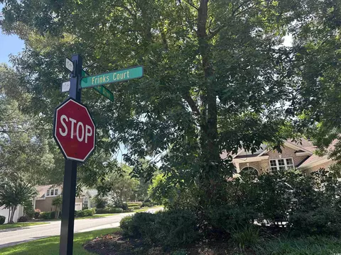 918 Frinks Ct, North Myrtle Beach, SC 29582
