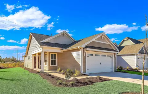 626 Castle Ct, Myrtle Beach, SC 29579