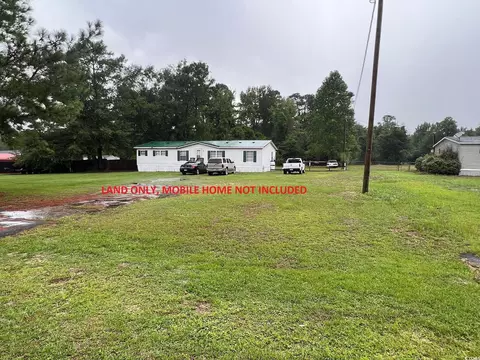 618 Robin St, Loris, SC 29569 photo 3