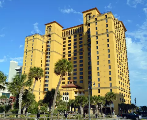 2600 N Ocean Blvd #PH8, Myrtle Beach, SC 29577