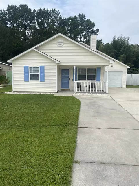 9929 Conifer Ln, Murrells Inlet, SC 29576