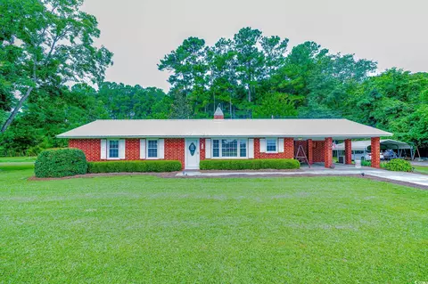1613 Folly Grove Rd, Hemingway, SC 29554
