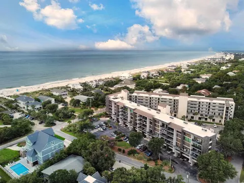 423 Parker Dr #330, Pawleys Island, SC 29585